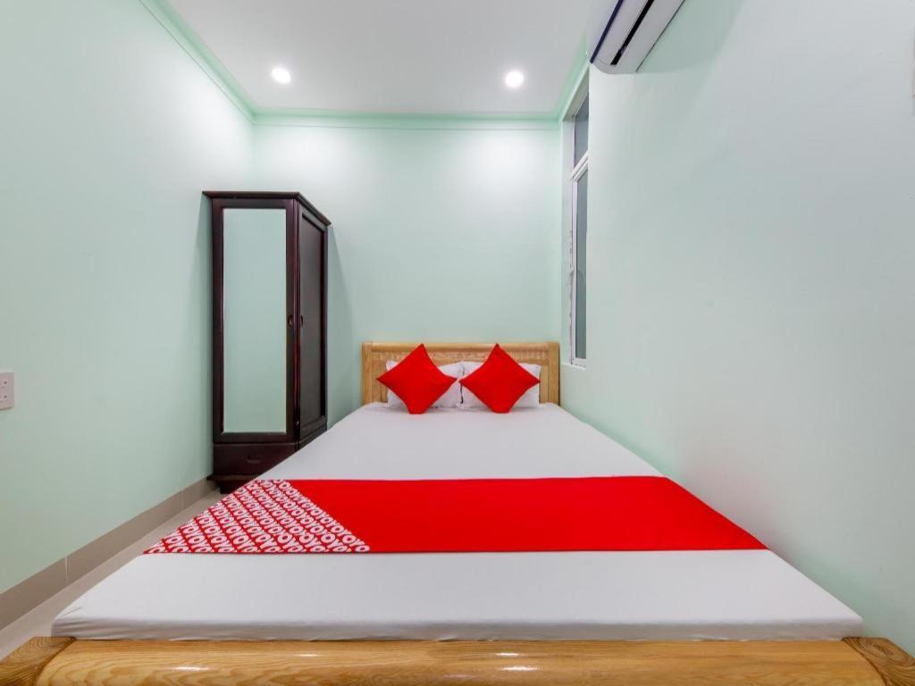 Oyo 898 Phuong Thao Hotel Nha Trang Esterno foto