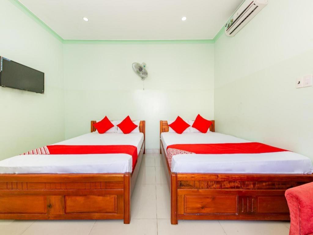Oyo 898 Phuong Thao Hotel Nha Trang Esterno foto