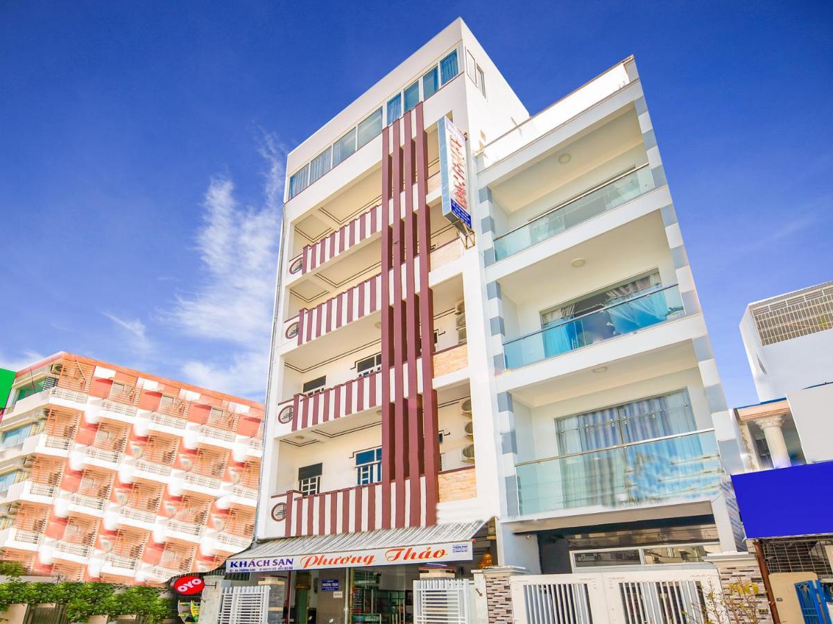 Oyo 898 Phuong Thao Hotel Nha Trang Esterno foto